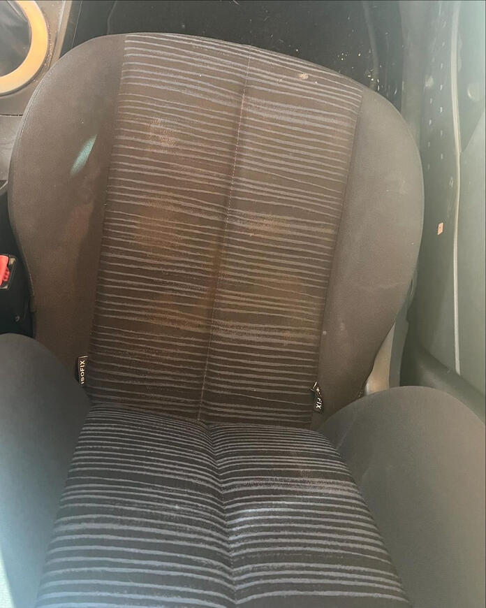 ČIŠTĚNÍ PŘEDNÍHO SEDADLA PŘED